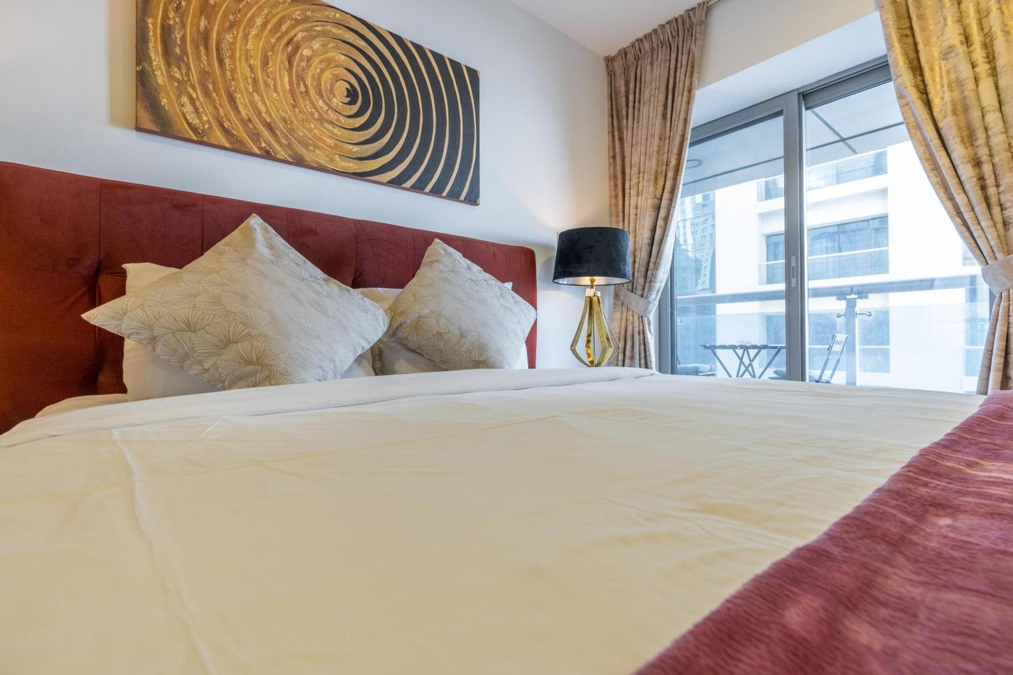 شقة Lux Bnb Princess Tower Palm Ocean Views دبي المظهر الخارجي الصورة